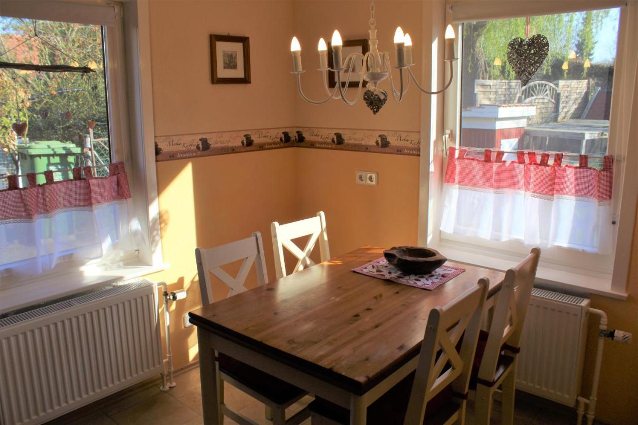 Ferienhaus/Ferienwohnung Reinecke โฮเดนฮาเกิน ภายนอก รูปภาพ